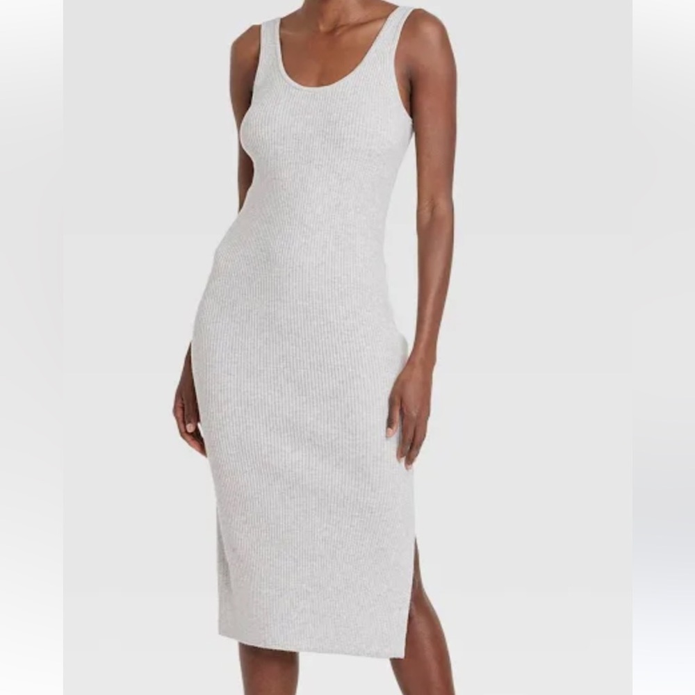 A new day woman’s midi sweater dress in light gray
